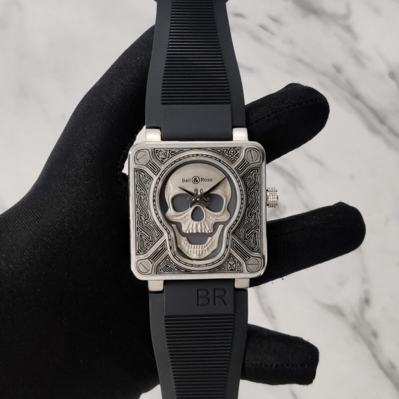 BELL & ROSS BURNING SKULL TATTOO