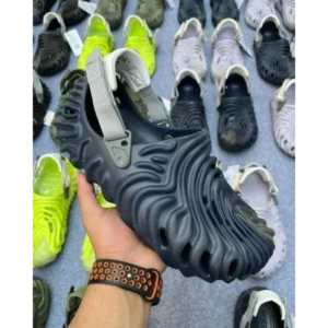 Classy Crocs Bembury Navy Blue (DW1000)