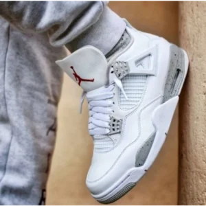 Stylish Nike Air Jordan Retro 4 Oreo Shoes for Men (SW4770)