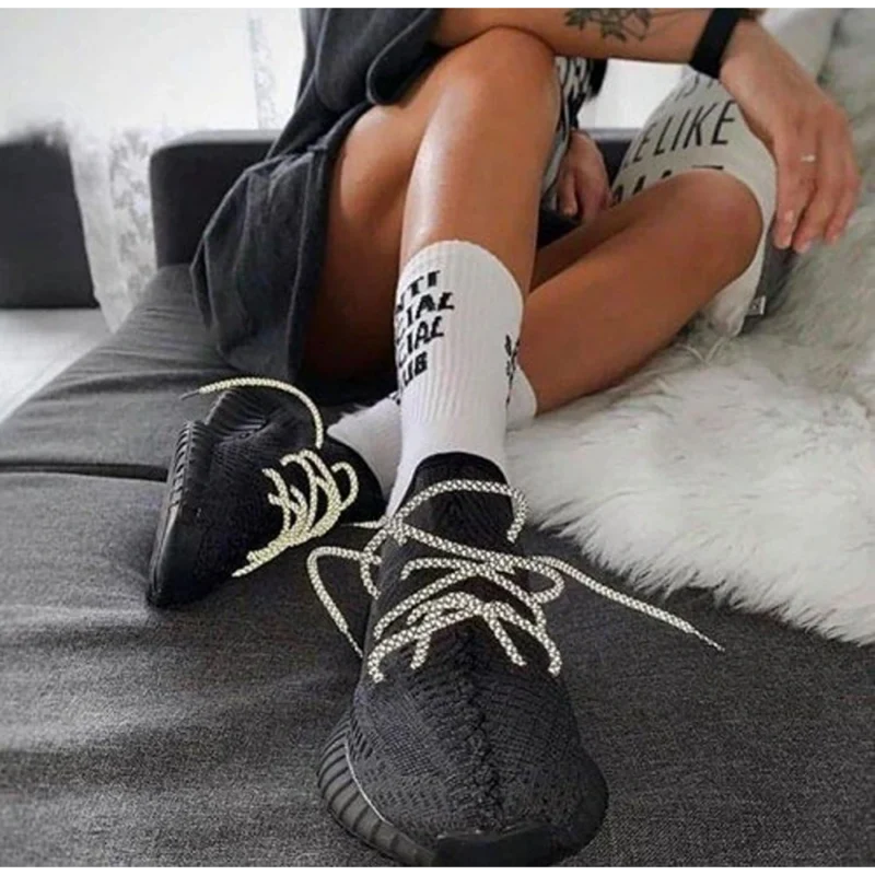 Imported Adidas Yeezy 350 V2 Lace Reflective Shoes for Men (HOF58)