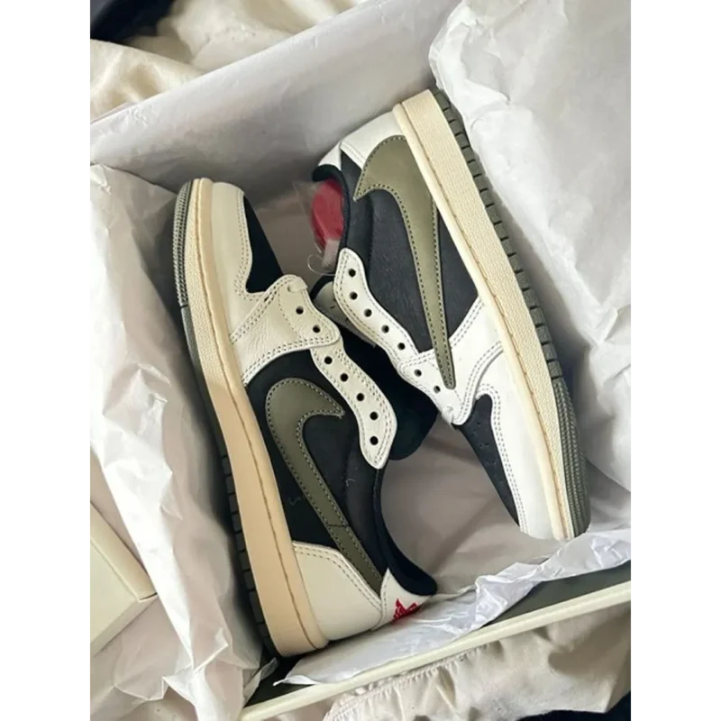 Trendy Nike Air Jordan Retro 1 Low Travis Scott Olive Shoes for Men (HS41)