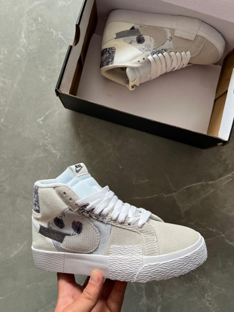 WhatsApp-Image-2024-05-23-at-4.27.18-PM-scaled-1.jpeg Branded Nike Blazer Mid Check (Girls)