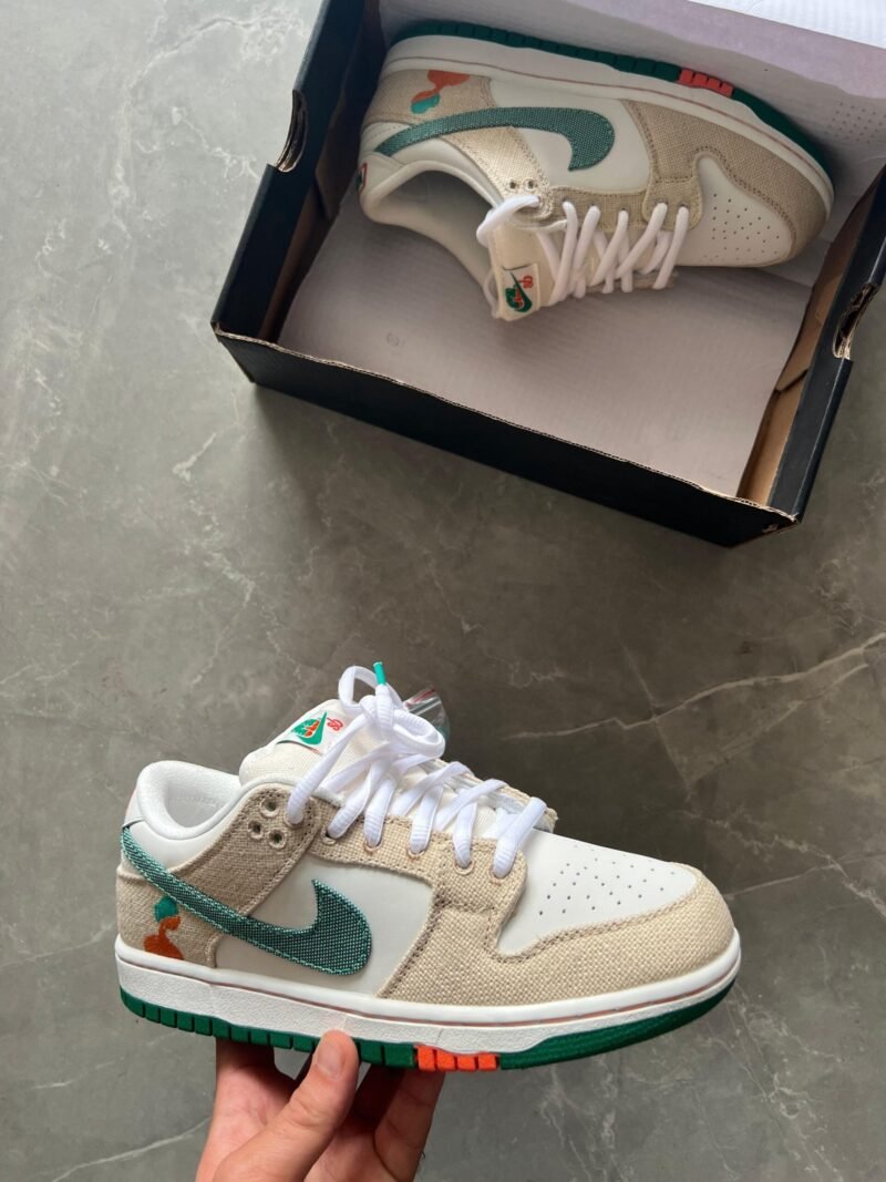 WhatsApp-Image-2024-08-16-at-6.27.25-PM-scaled-1.jpeg Nike Dunk Low SB x Jarritos