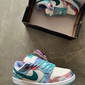 Nike SB Dunk Low Futura Laboratories Bleached Aqua