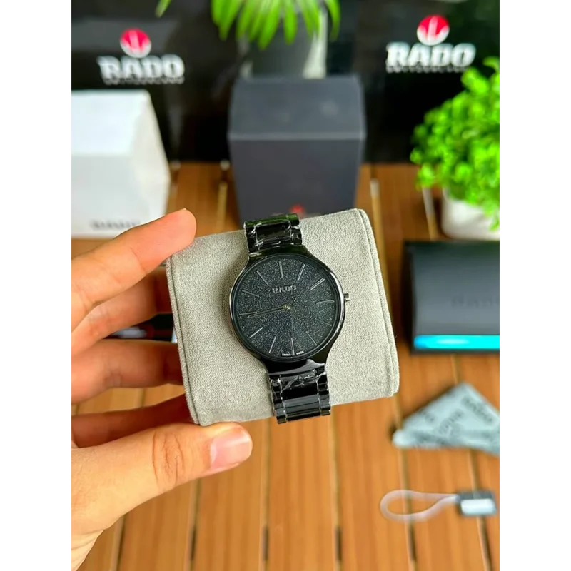 Classic Rado Watch For Men (SOS2672) Classic Rado Watch For Men (SOS2672)