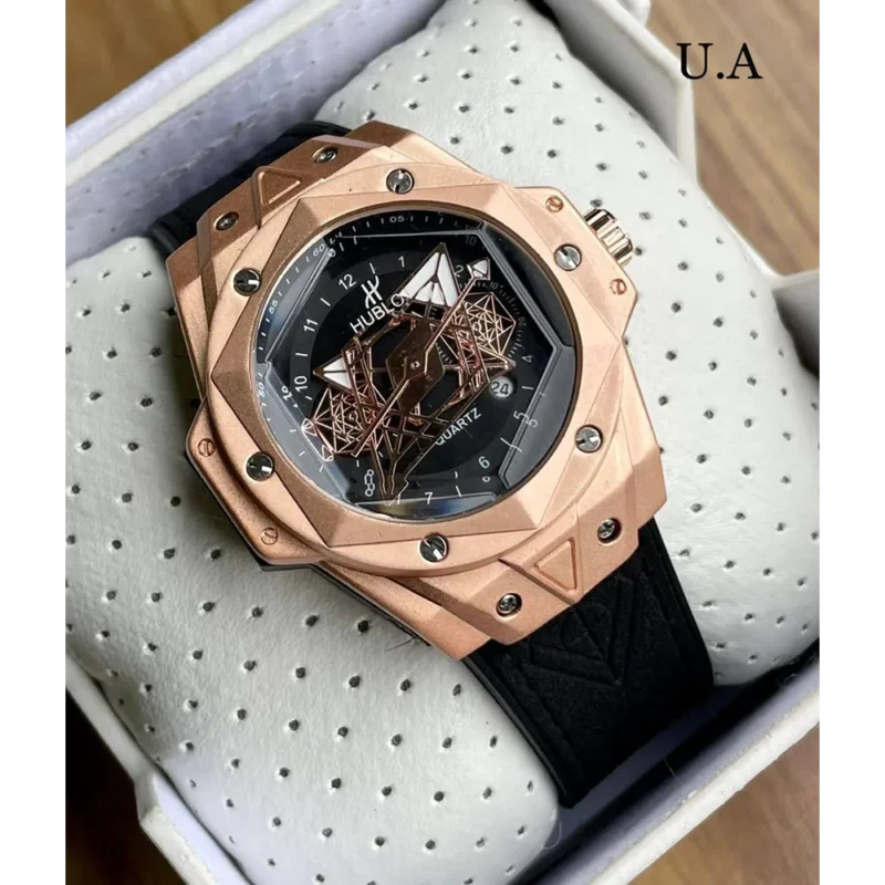 Classy Hublot Watch For Men (SG-748)