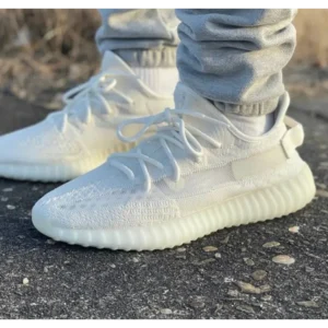 Superb Adidas Yeezy Boost 350 V2 Bone Shoes for Men (SL4522)