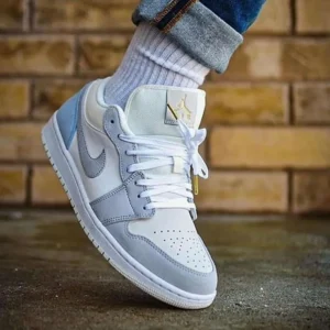 Classy Nike Air Jordan Retro 1 Low Paris Shoes For Men (SW6406)