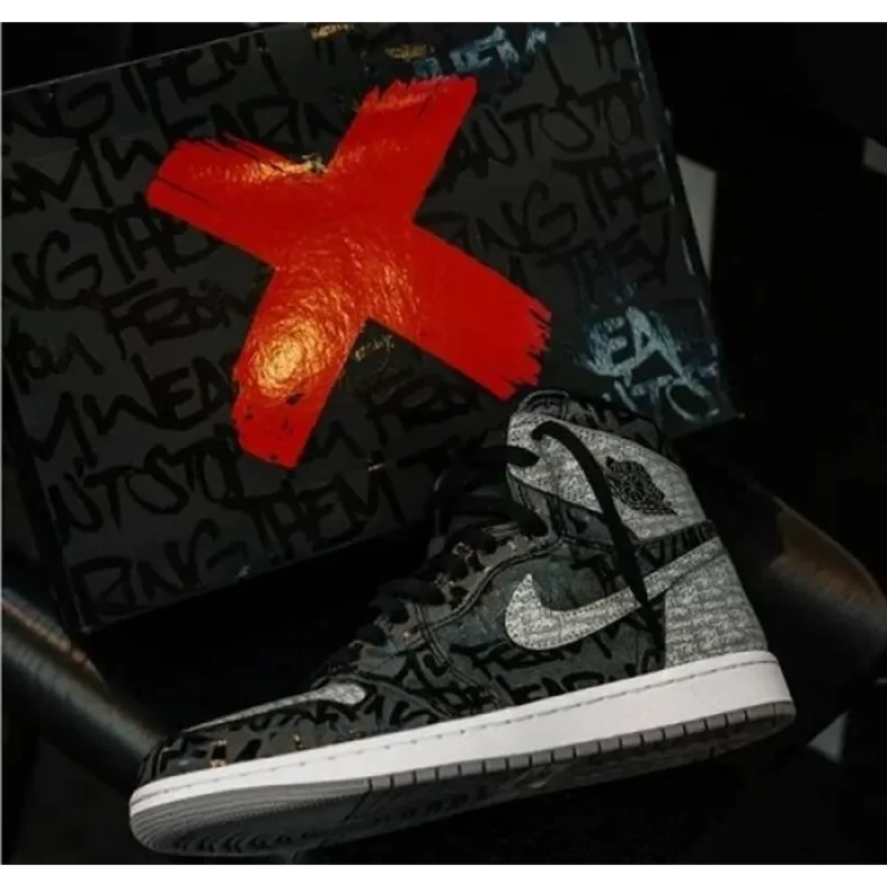 Classy Nike Jordan Retro 1 Shoes For Men (SHH07817)