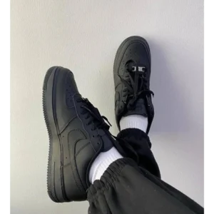 Trendy Nike Air Force 1 Black Shoes For Men (SHUB758)
