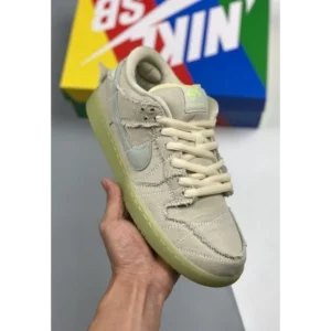 Trendy Nike Sb Dunk Low Mummy Glow In Dark Shoes For Men (CSO4502)