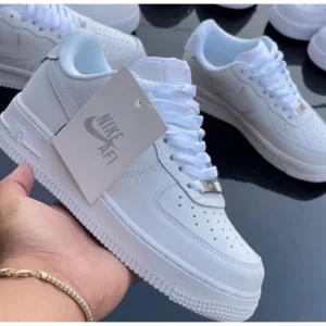 Trendy Nike Air Force White Shoes For Men (SHUB770)