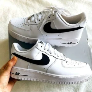 Trendy Nike Air Force 1 Low 07 An20 White Black Shoes For Men (SHUB710)