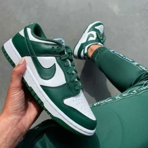 Trendy Nike SB Dunk Low Varsity Green Shoes For Men (SHUB699)