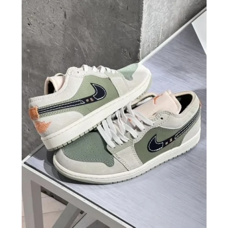 p-45-17-49-45-747855.webp Stylish Nike Jordan Retro 1 Low Se Craft Light Olive Shoes For Men (SW5820)