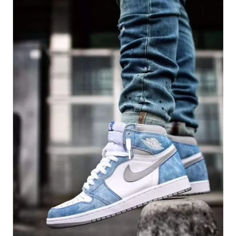 Trendy Nike Air Jordan Retro 1 Hyper Royal Shoes For Men (SHUB718)