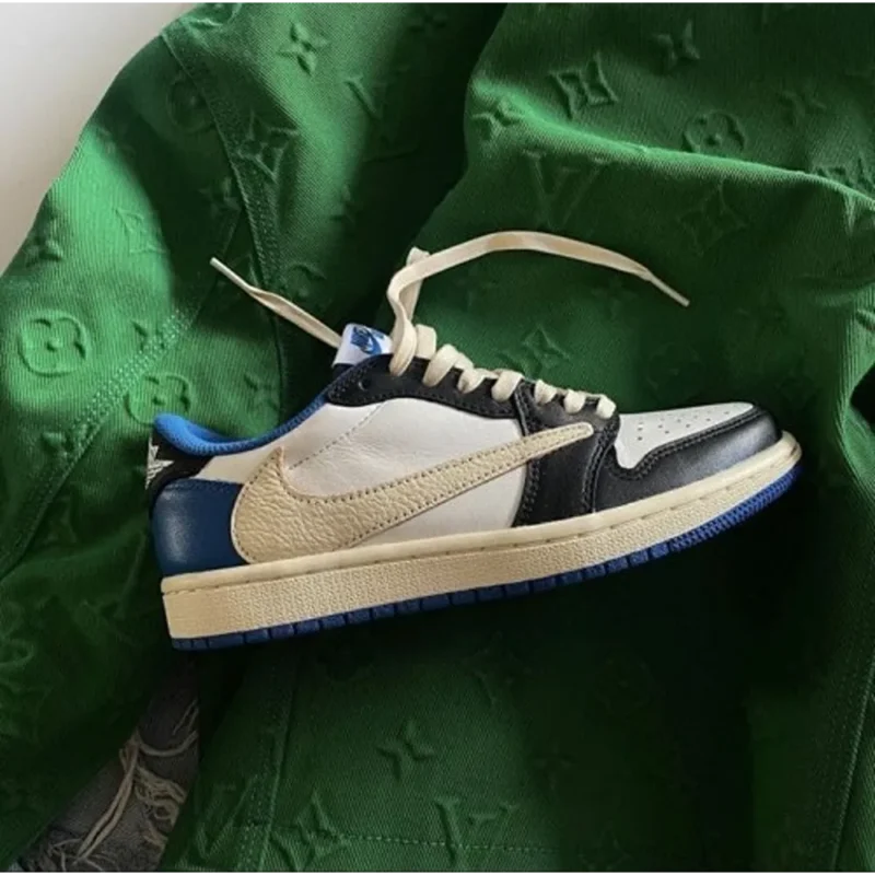 Stylish Nike Air Jordan Retro 1 Low Travis Scott X Fragment Shoes For Men (QT121)