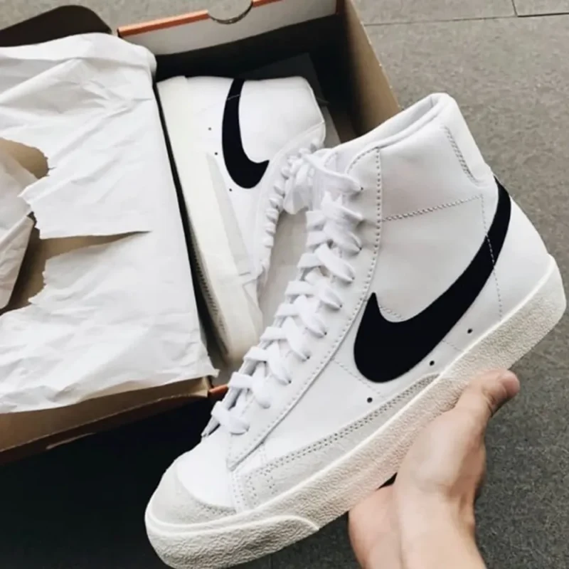 p-8-17-30-26-412469.webp Stylish Nike Mid Blazer 77 Vintage White Black Shoes For Men (SW5806)