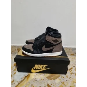 Classy Nike Air Jordan Retro 1 Shoes For Men (SHH07882)