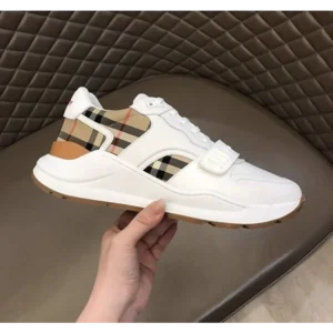 Classy Burberry Vintage Check Shoes For Men (SW6393)