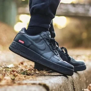 Stylish Nike Airforce 1 Supreme Black Shoes For Men (SP54)