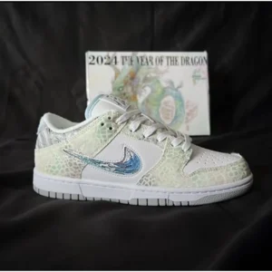 Stylish Nike Sb Dunk Year Of The Dragon Shoes For Men (TS866)