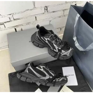 Stylish Balenciaga 3 XL Black Shoes For Men (SF09)