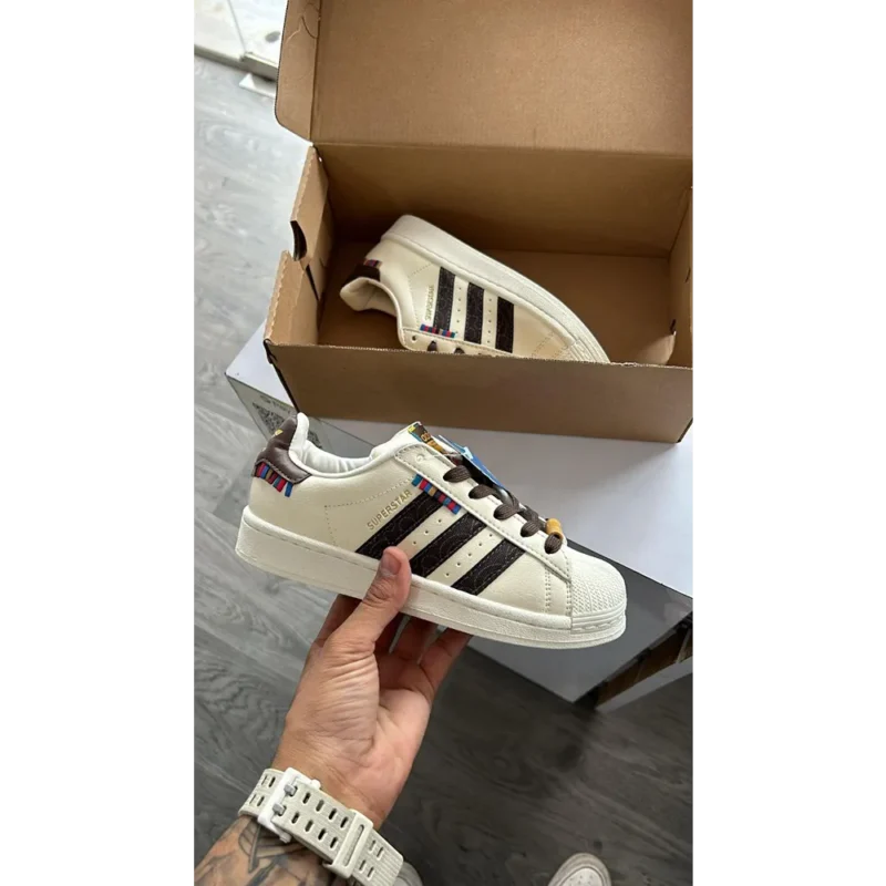 Stylish Adidas superstar originals Shoes For Men (S1H13)