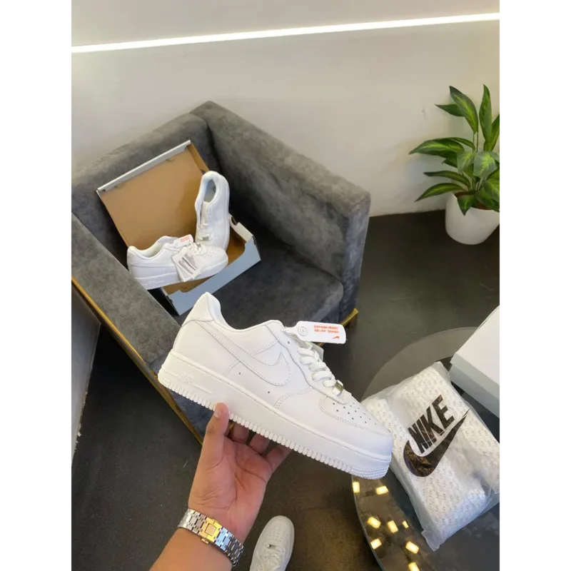 Trendy Nike Airforce 1 Low Pure White Shoes For Men (S1H24)