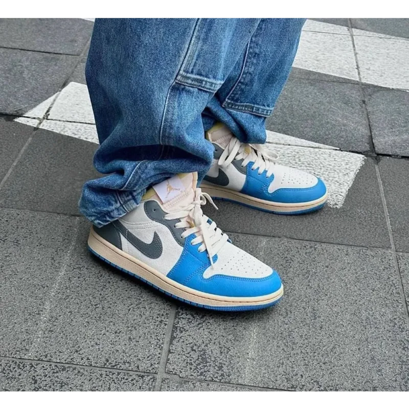 Stylish Nike Air Jordan 1 Low SE Tokyo Vintage Shoes For Men (S1H29)