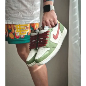 Stylish Air Jordan Retro 1 Year of the Dragon Low Shoes For Men (S1H46)