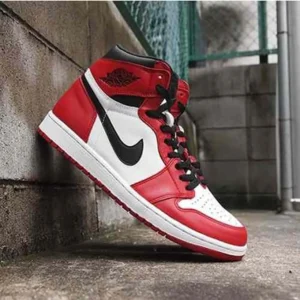 Trendy Nike Air Jordan Retro 1 Chicago Shoes For Men (SF146)