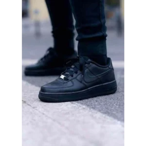 Premium Nike Air Force 1 Low All Black Shoes For Men (SNC555)