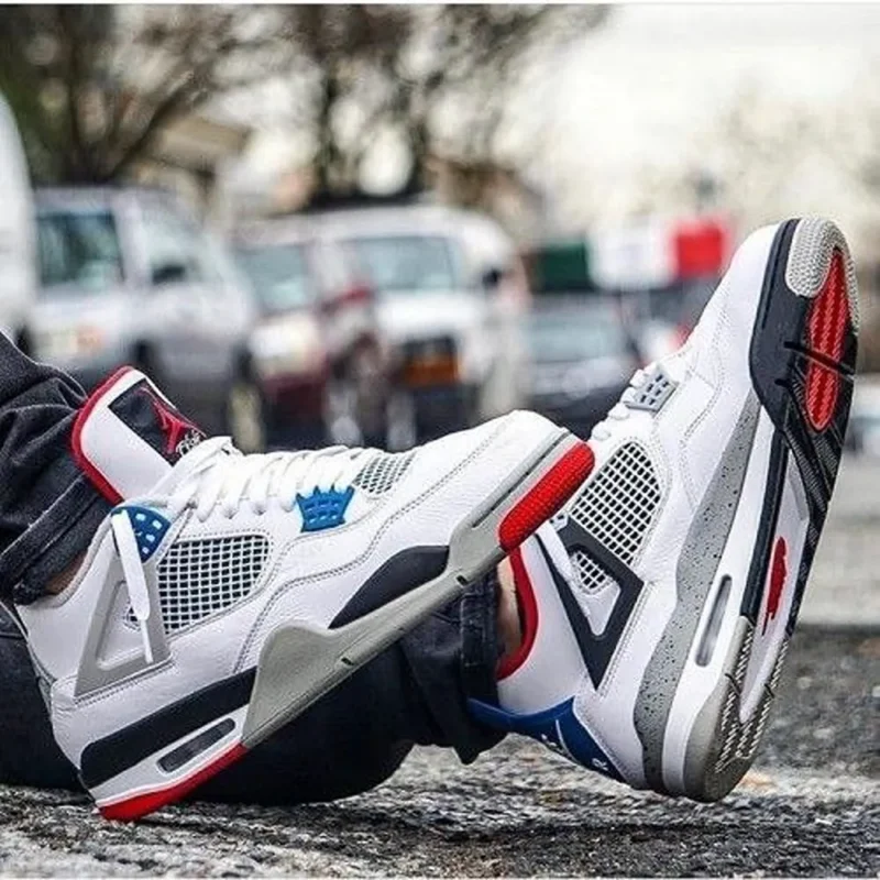 Classy Nike Air Jordan Retro 4 White Shoes For Men (S1H55)