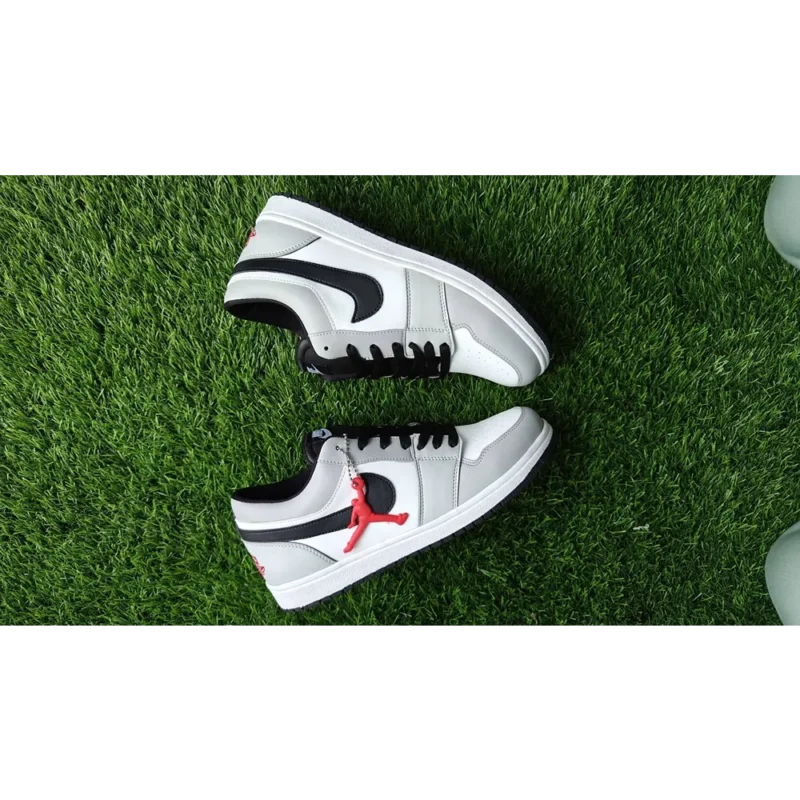 p-photo-2024-09-25-12-36-16-13-42-30-280124.webp Stylish Nike Air Jordan Shorts Grey Shoes For Men (CW22)