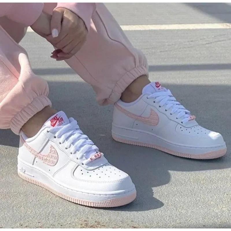 Stylish Nike Air Force 1 Low Valentine Shoes For Women (SFS1622)