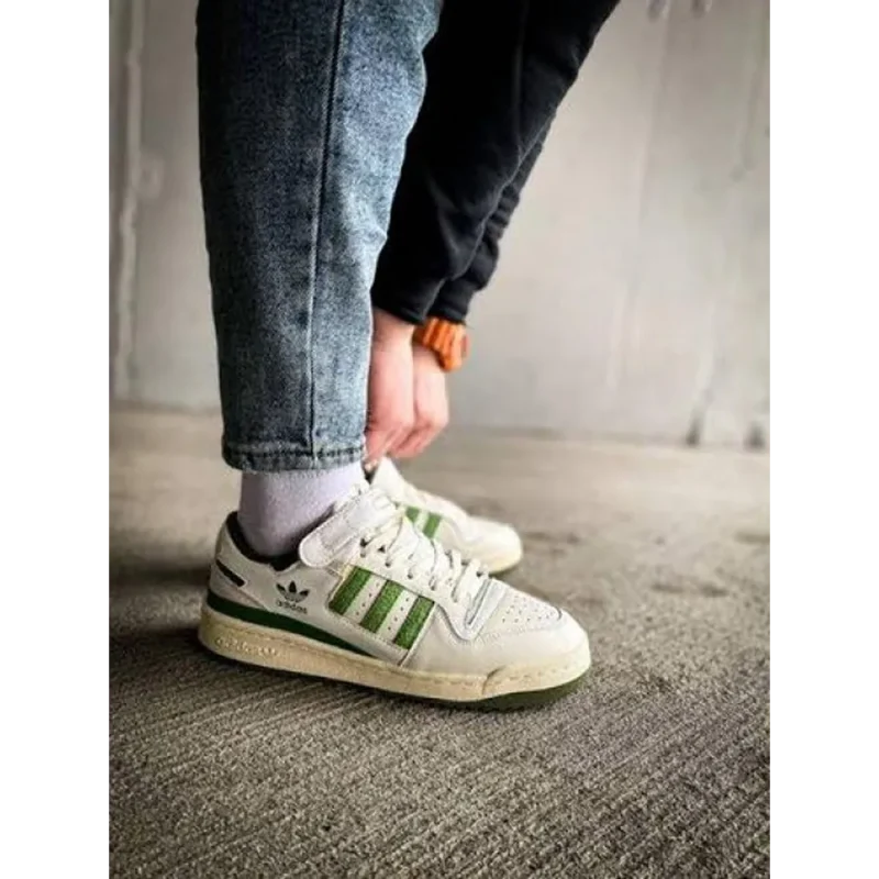 Luxurious Adidas Originals Forum 84 Low Trainers Green Cream Shoes For Men (SIG770)
