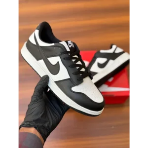 Trendy Nike Dunk Casual, Sports and Party Wear Shoes For Men (LAZ1503)