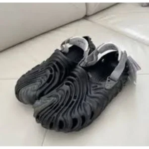 Trendy Crocs Pollex Clog By Saleha Bembury Urchin For Men (FF666)