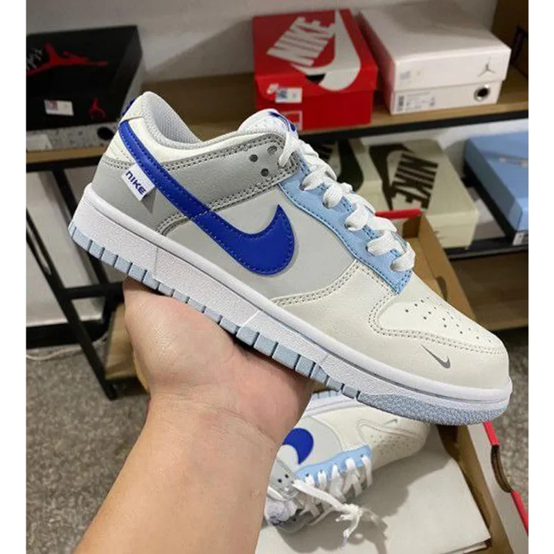 Trendy Nike Sb Dunk Low Ivory Hyper Royal Shoes For Men (FF671)