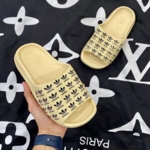 Trendy Adidas Flip Flops For Men (FF722)