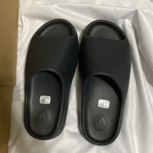 Imported Adidas Yeezy Slide (TC93)