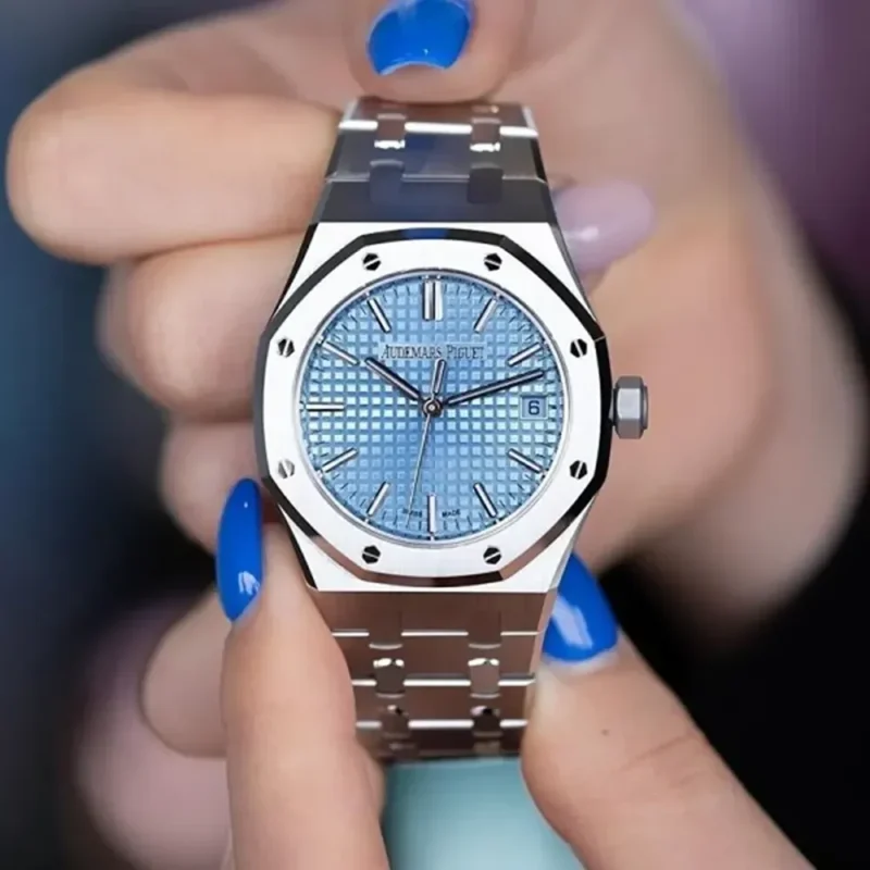 Stylish Audemars Piguet Watch For Men (LAZ602)