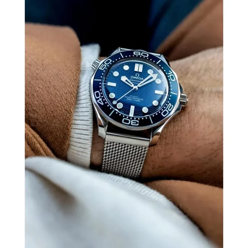 Stylish Omega Seamaster Diver Watch 300M Automatic For Men (BSF1009)