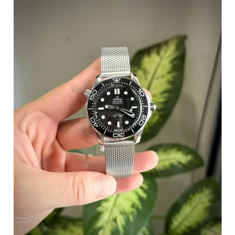 Stylish Omega Seamaster Diver Watch For Men (SG758)