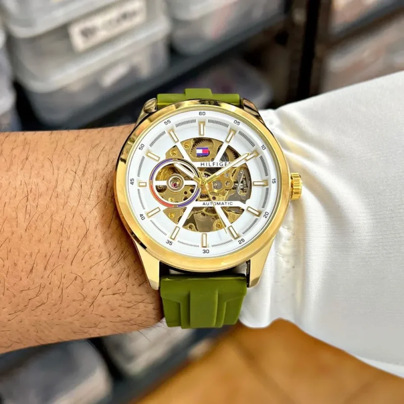 Tommy Hilfiger Watch For Men (LAZ357)