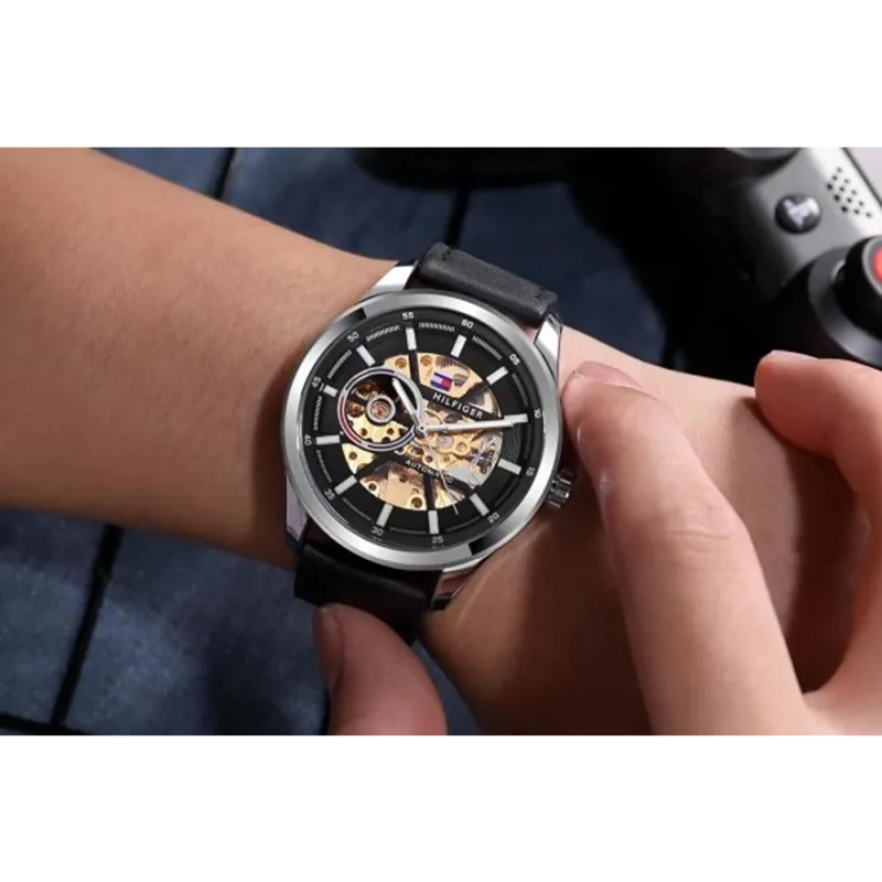 Tommy Hilfiger Watch For Men (SG464)